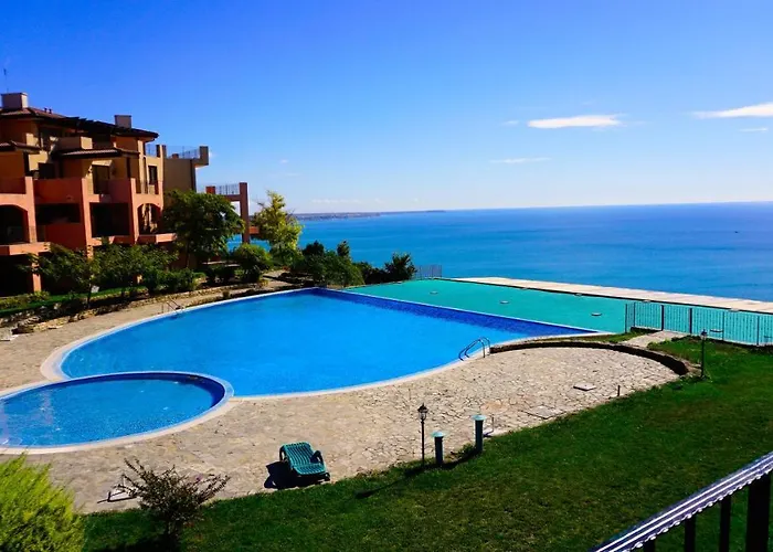 ваканционни калиакрия - Kaliakria Топола